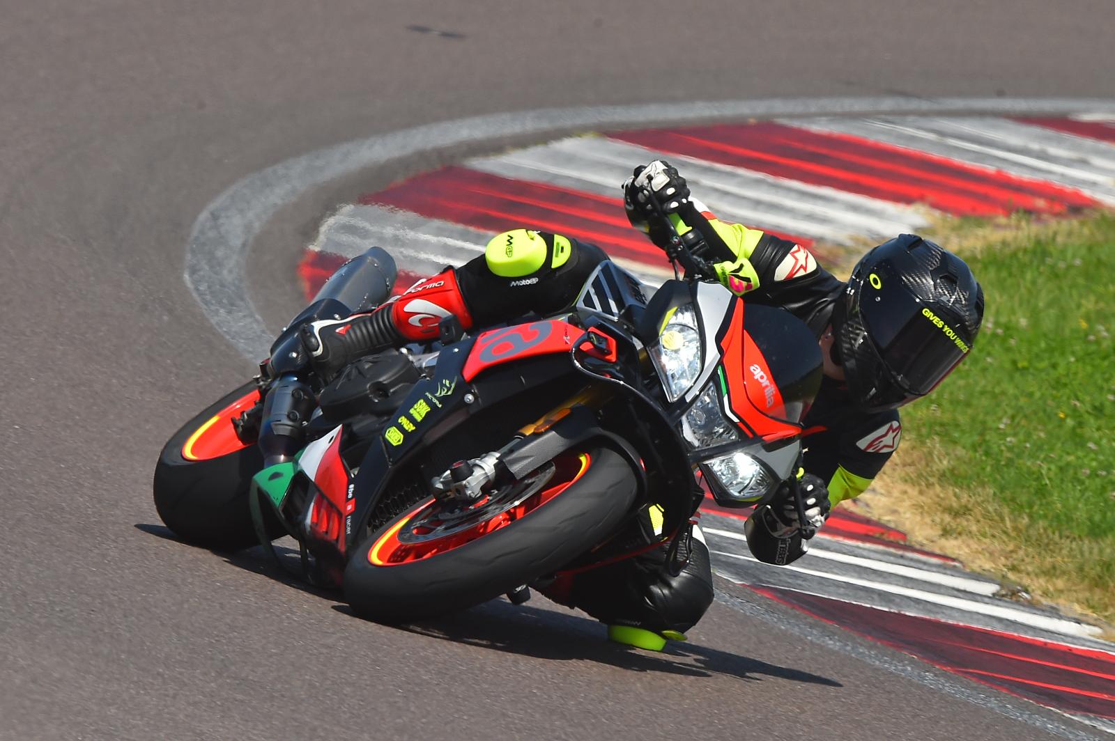 Paolo Messina in curva a Cremona Circuit